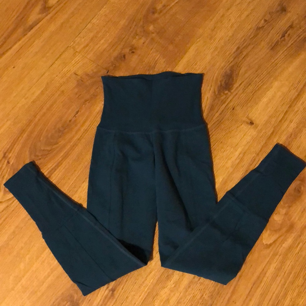 Karma deep green leggings